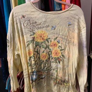 Cute Bee and Daises y2k long sleeve💛